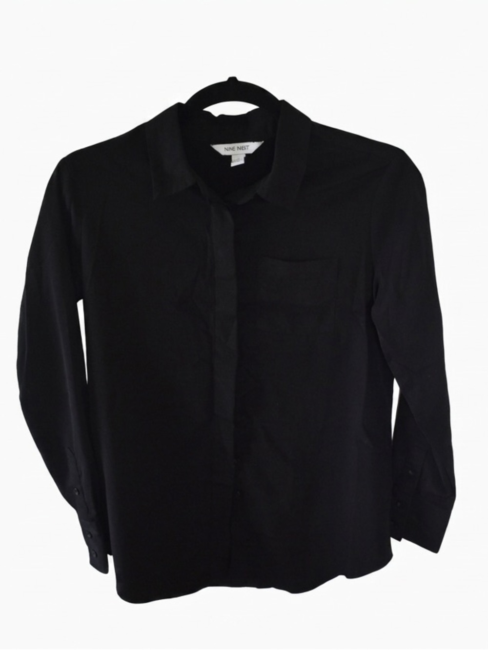 Nine West women’s Black Long-Sleeve Button-Front Shirt